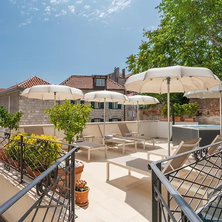 Готель Marmont Heritage (adults Only)