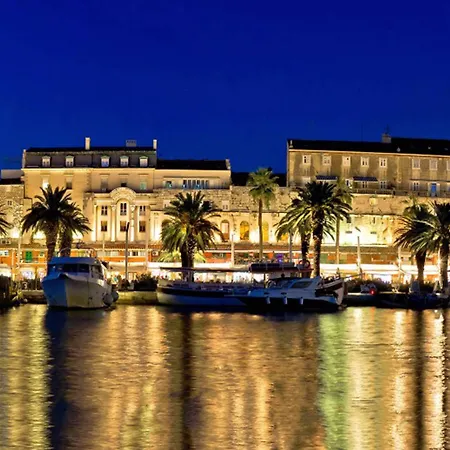 Marmont Heritage (adults Only) Готель 4*