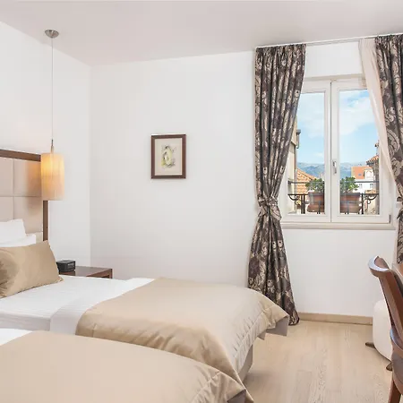 Marmont Heritage (adults Only) Hotel