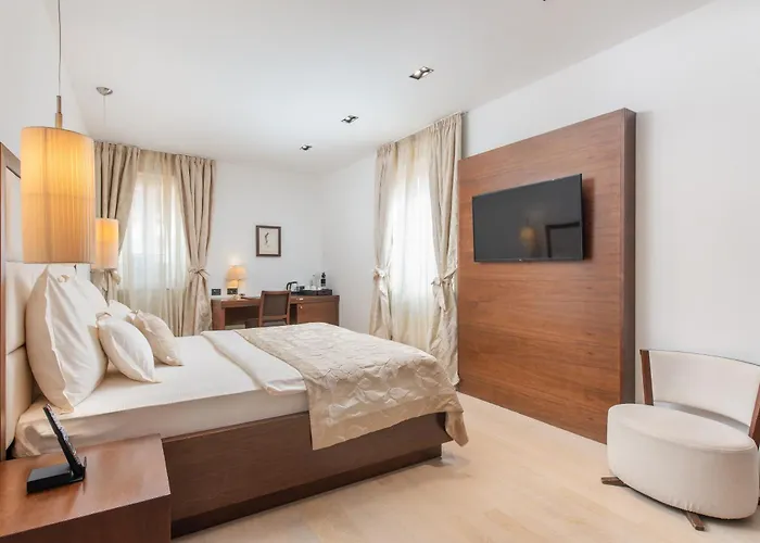 מלון Marmont Heritage (adults Only) 4*